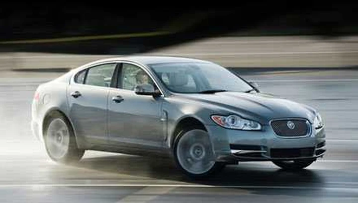 Jaguar XF: nel 2011 debutterà il 2.2 diesel