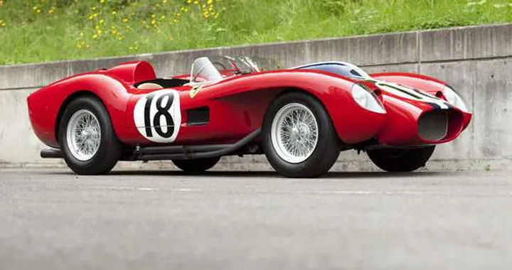 Ferrari 250 Testarossa: a Pebble Beach aggiudicata per 16 milioni di dollari