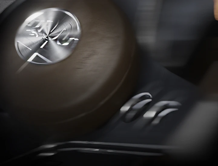 Alfa Romeo: ecco il volante della nuova supercar attesa il 30 agosto [TEASER]
