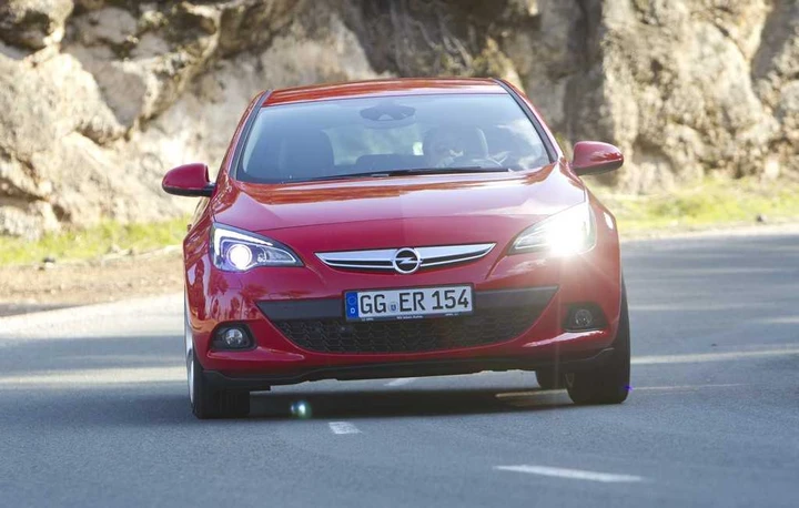 Opel Astra GTC a Palma di Maiorca