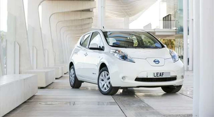 Auto elettriche: entro il 2030 saranno 10 milioni in Italia