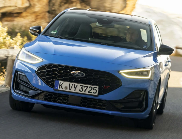 Addio Ford Focus, lo storico modello saluta nel 2025