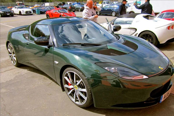 Raduno Lotus 2012 Varano de Melegari