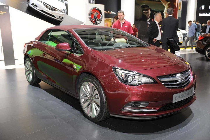 Opel Cascada al Salone di Ginevra 2013