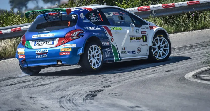 Peugeot: Andreucci trionfa al rally dell’Isola d’Elba
