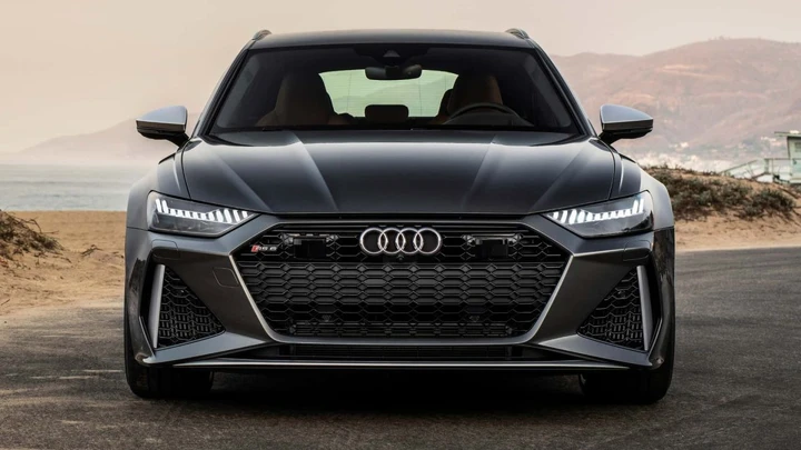 Audi RS6 Sedan torna con motore ibrido plug-in da oltre 700 CV