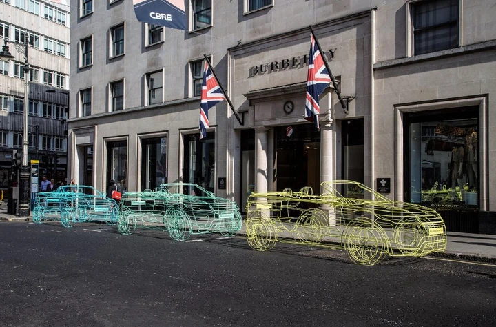 Range Rover Evoque Cabrio: teaser nel centro di Londra