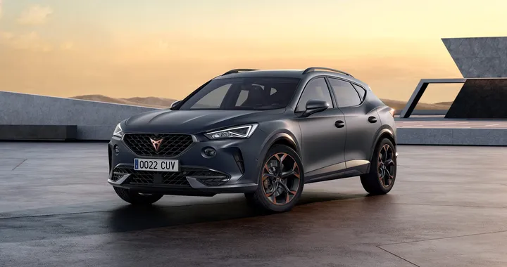 Cupra Formentor 2023 restyling: novità sul SUV coupé sportivo
