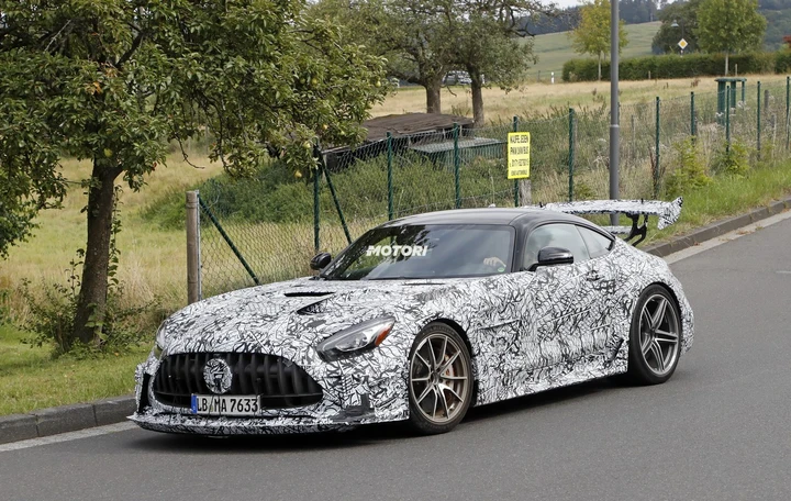 Mercedes AMG GT R Black Series: le foto spia