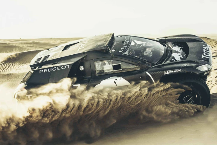Peugeot 2008 DKR16: pronta per la Dakar 2016