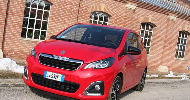 Peugeot 108 1.2, la prova su strada