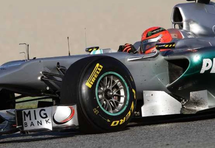 F1, Pirelli: le gomme NON sono progettate per Schumacher
