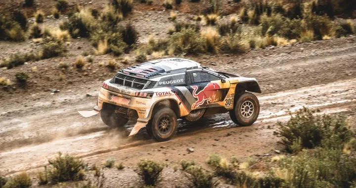 Dakar 2017 day 5: bis Loeb, 3 Peugeot ai primi 3 posti