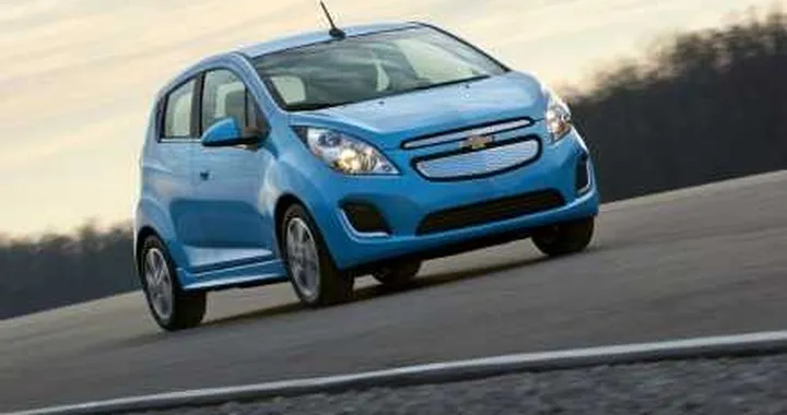 Chevrolet Spark elettrica: le immagini ufficiali