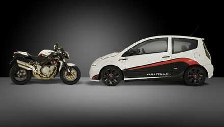 Su eBay all'asta per l'Abruzzo la Citroen C2 Brutale