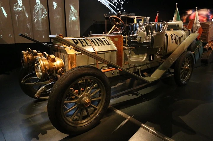 Auto e Moto d’Epoca: i gioielli del Mauto in esposizione
