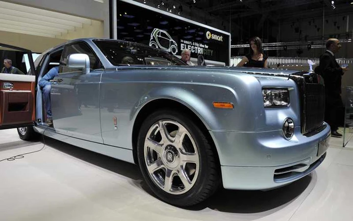 Rolls-Royce 102EX Electric al Salone di Ginevra 2011
