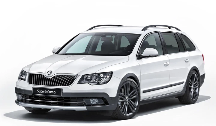 Skoda Superb Combi Outdoor, pronta per Ginevra