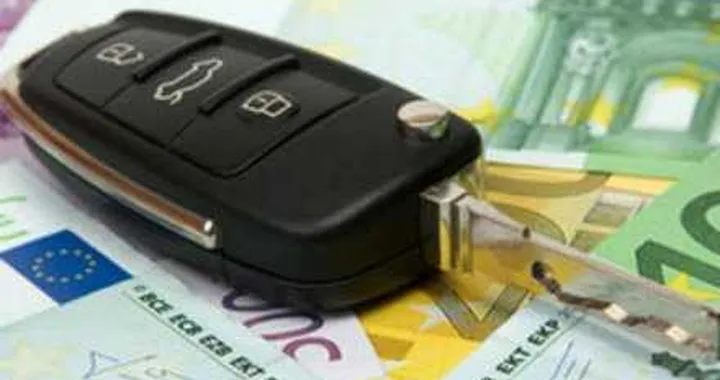 Superbollo auto 2012: si paga in base all'età del veicolo