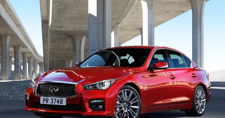 Infiniti Q50 2016: debutta il 3.0 V6 twin-turbo