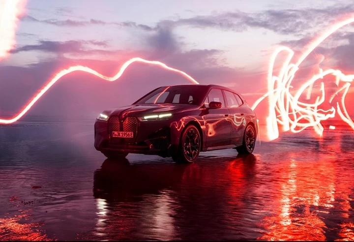 Bmw iX M60: caratteristiche, motori elettrici, autonomia