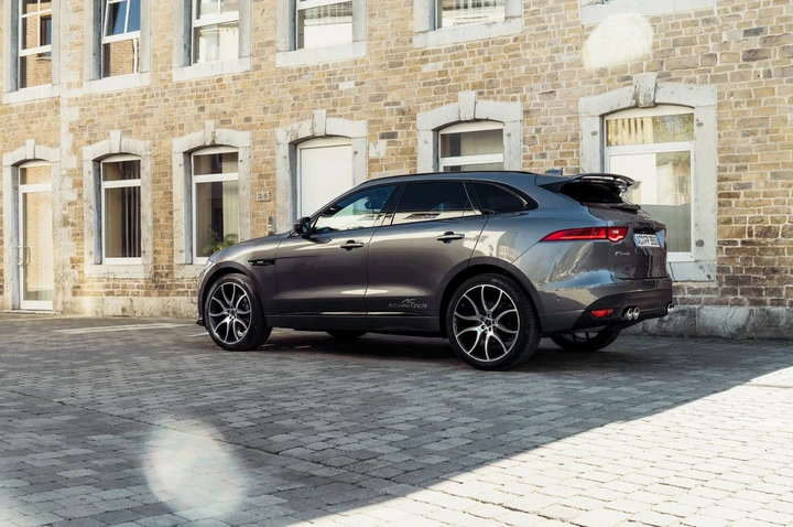 Jaguar F-Pace by AC Schnitzer 2017: immagini ufficiali