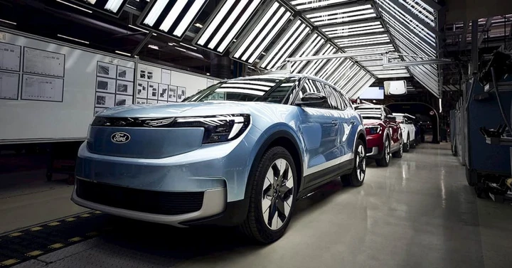 Auto elettriche in calo: Ford rivede piani e riduce personale in Germania