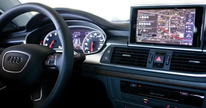 Open Automotive Alliance: Google sfida Apple