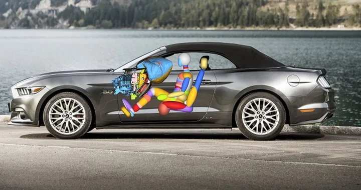 Airbag per le ginocchia: per l’IIHS difettano di efficacia