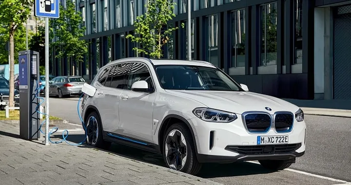 Bmw iX3: ecco il nuovo SAV elettrico