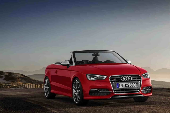 Nuova Audi S3 Cabriolet, le immagini ufficiali