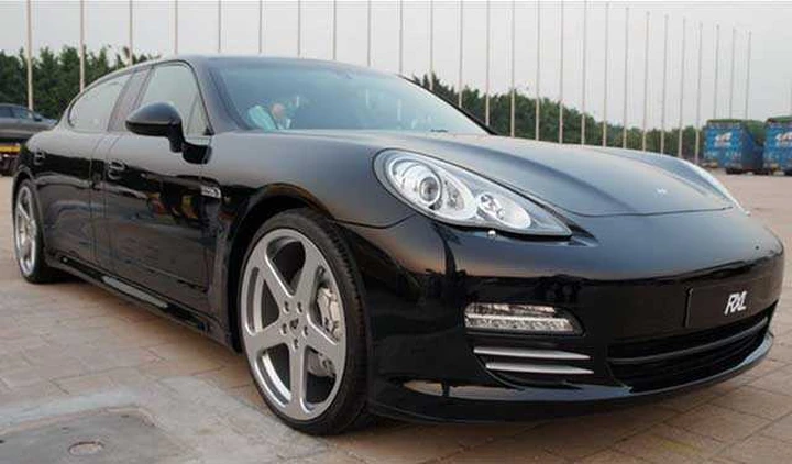 Porsche Panamera limousine by Ruf