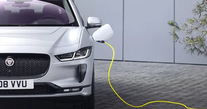 Jaguar I-Pace 2021: completamente connessa e ancora più versatile