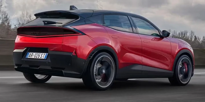 Nuova Alfa Romeo Stelvio il debutto ritarda ancora: si parla di 2028