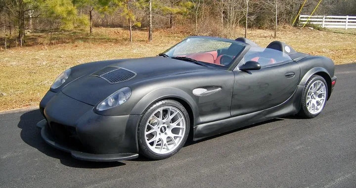 Panoz: due serie speciali per i 25 anni