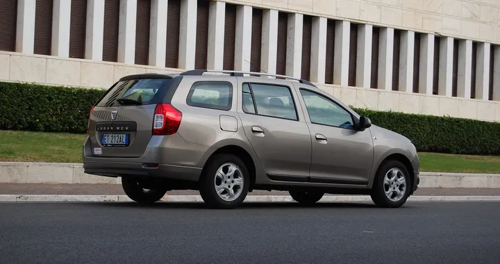 Dacia Logan MCV 1.5 dCi Lauréate: la prova su strada