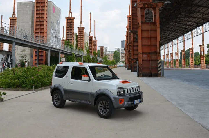 Suzuki Jimny Street: serie speciale per la città