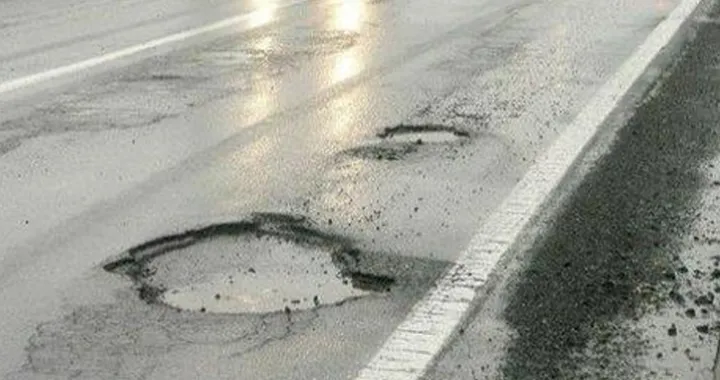 Un nuovo sistema per tappare le buche stradali rapidamente