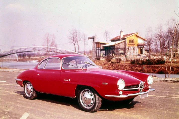 Alfa Romeo: la storia Giulia ad 
