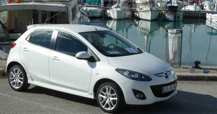 Mazda 2 Twenty-Eleven: le novità sono nascoste