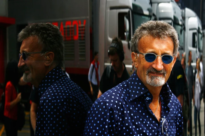 Addio a Eddie Jordan, leggenda della Formula 1: morto a 76 l'ex patron della Jordan Grand Prix