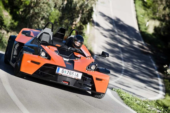 KTM X-Bow: a Ginevra con porte e parabrezza?