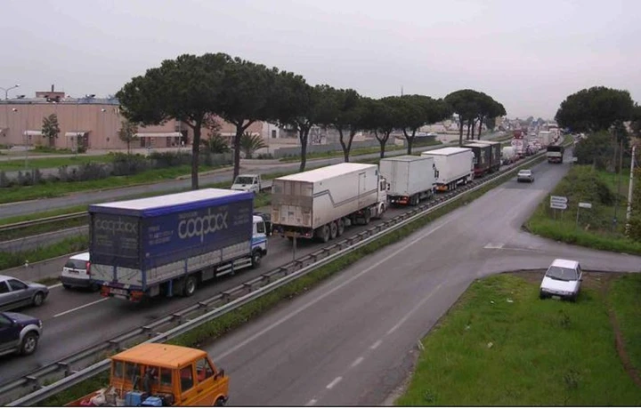 Roma, sulla Pontina limite a 60 km/h