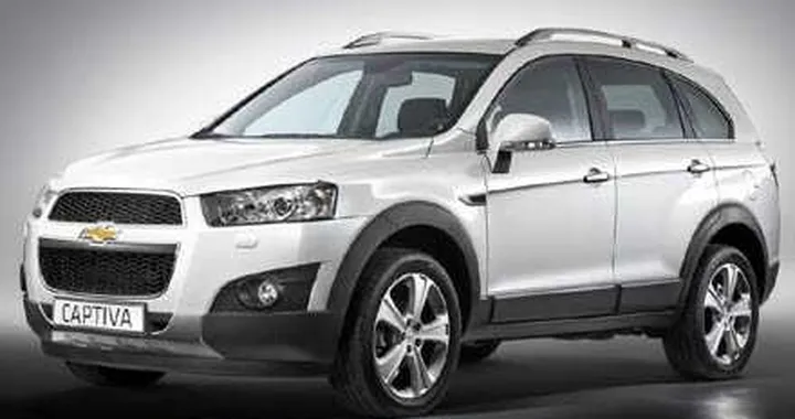 Chevrolet Captiva: a Parigi da 163 CV a 258 CV