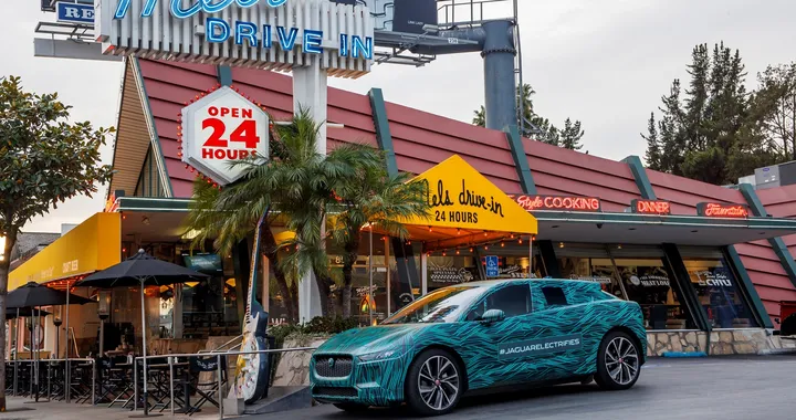 Jaguar I-Pace: la versione di serie arriverà nel 2018