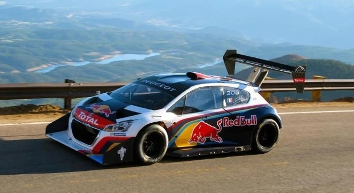 Pikes Peak, Sebastian Loeb compra la sua Peugeot 208