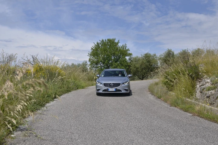 Mazda 6 Skyactiv-D Exceed: la prova su strada