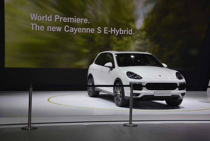 Stand Porsche al Salone di Parigi 2014