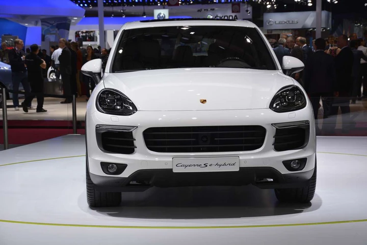 Porsche Cayenne E-Hybrid al Salone di Parigi 2014