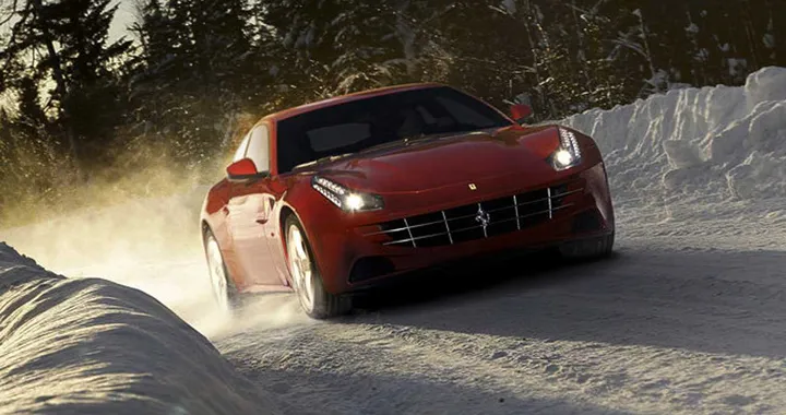 Ferrari FF: la neve non è un problema